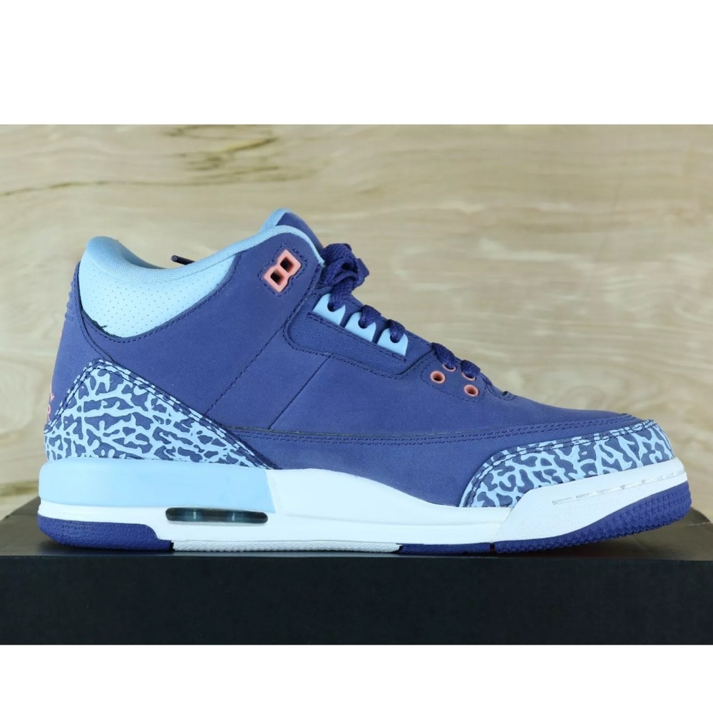Nike Jordan Retro 3 "Dark Purple Dust" Shoe GG - Picture 1 of 8